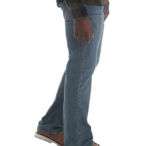 Big men's NWOT 44 X 30 straight fit jeans - Picture 4 of 6